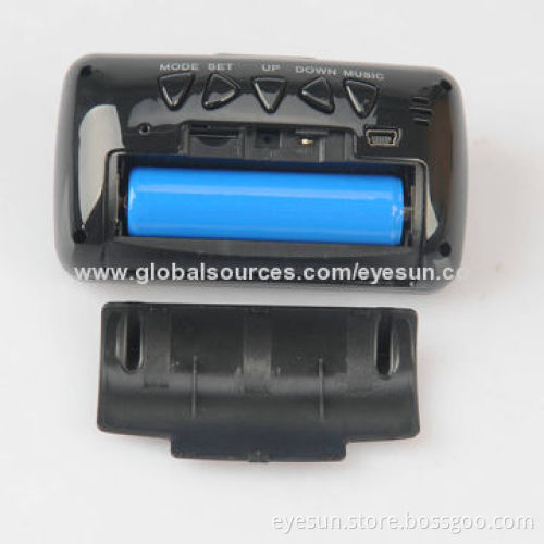 Hidden Camera Clock with Fashionable Appearance, 1,920 x 1,080P Resolution